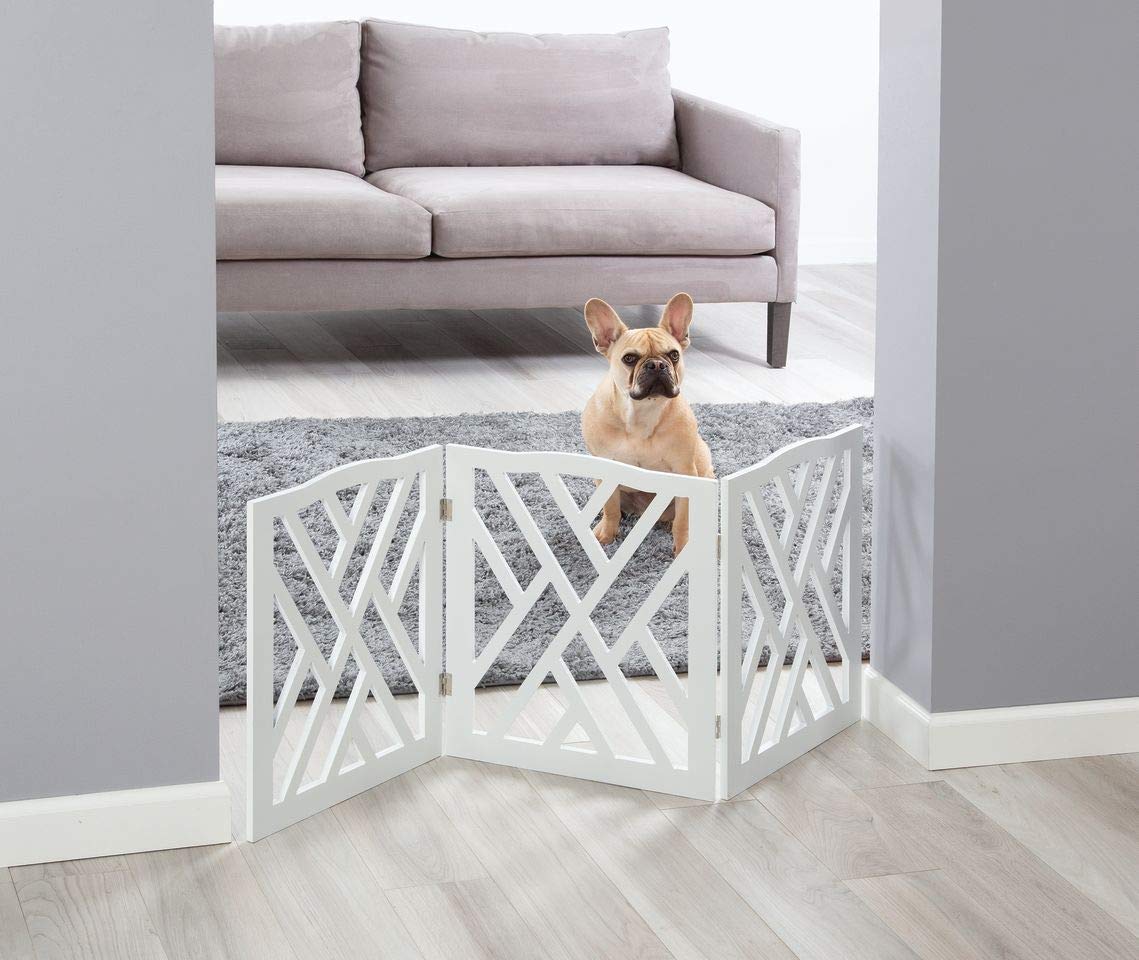 Wood Lattice Freestanding Pet Gate — Adjustable 3-Section Criss-Cross Screen, Indoor & Outdoor